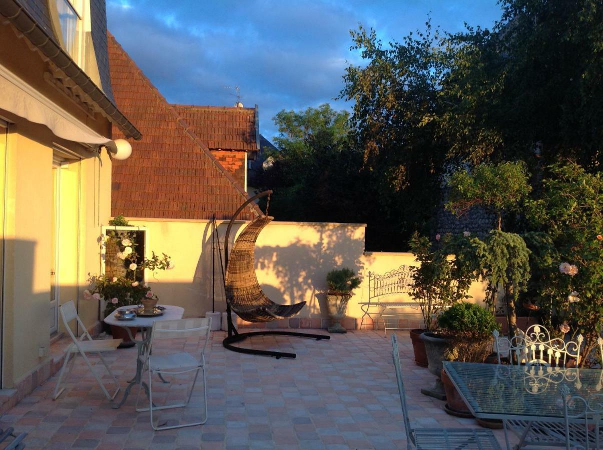 Appartement Terrasse Face Mer Villerville Exterior photo