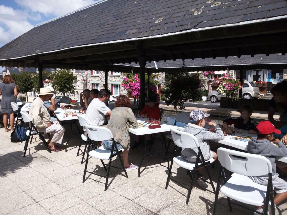 Appartement Terrasse Face Mer Villerville Exterior photo
